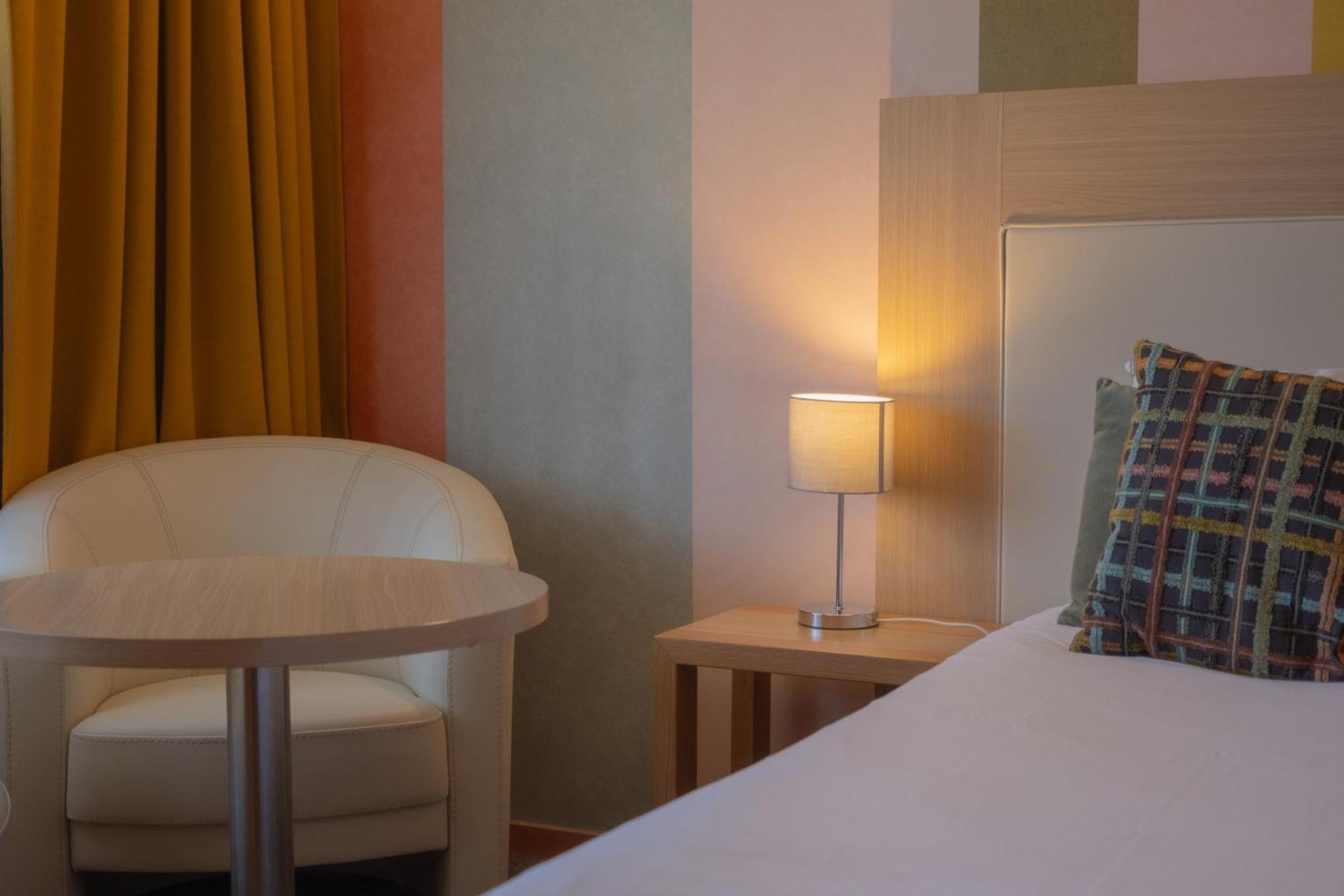 Hotel *** & Spa Vacances Bleues Villa Marlioz Aix-les-Bains Bagian luar foto